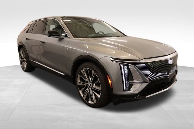 New 2026 Cadillac Lyriq Signature Luxury