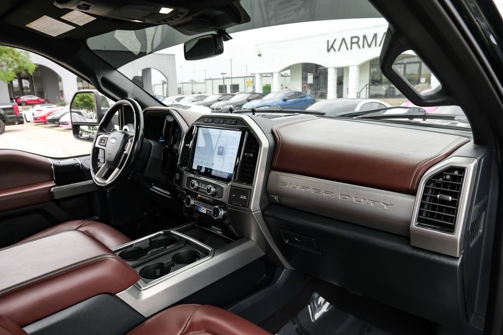 Used 2022 Ford F350 Platinum w/ FX4 Off-Road Package AWD/4WD image 10