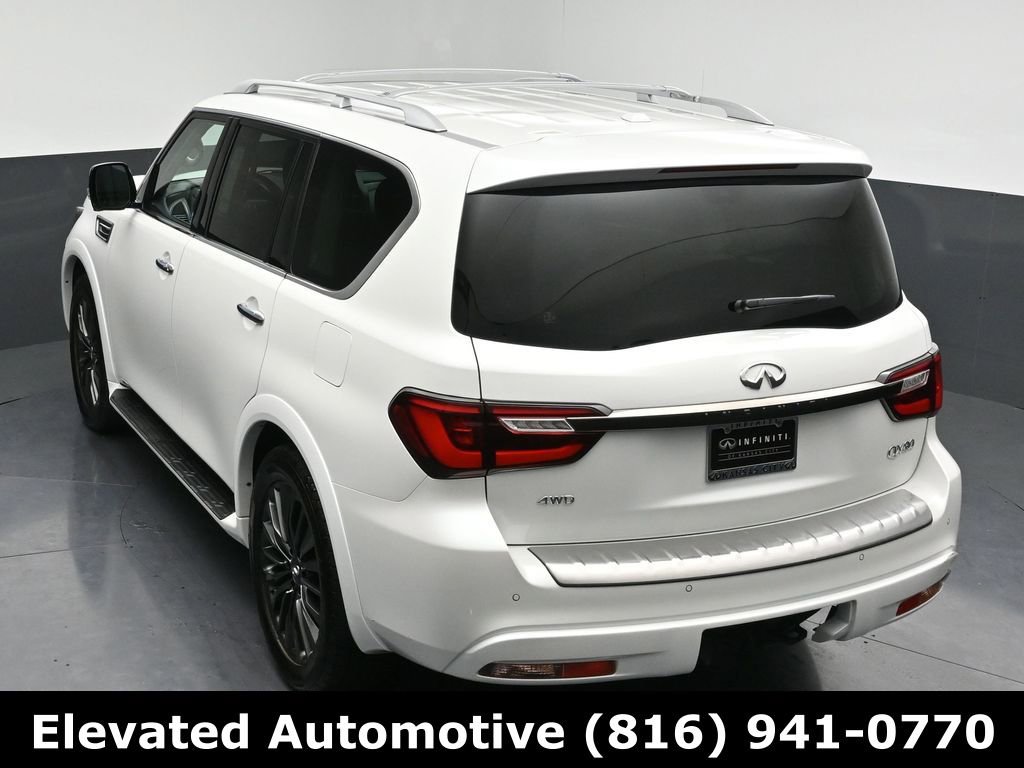 Used 2023 INFINITI QX80 Premium Select w/ All-Season Package image 30