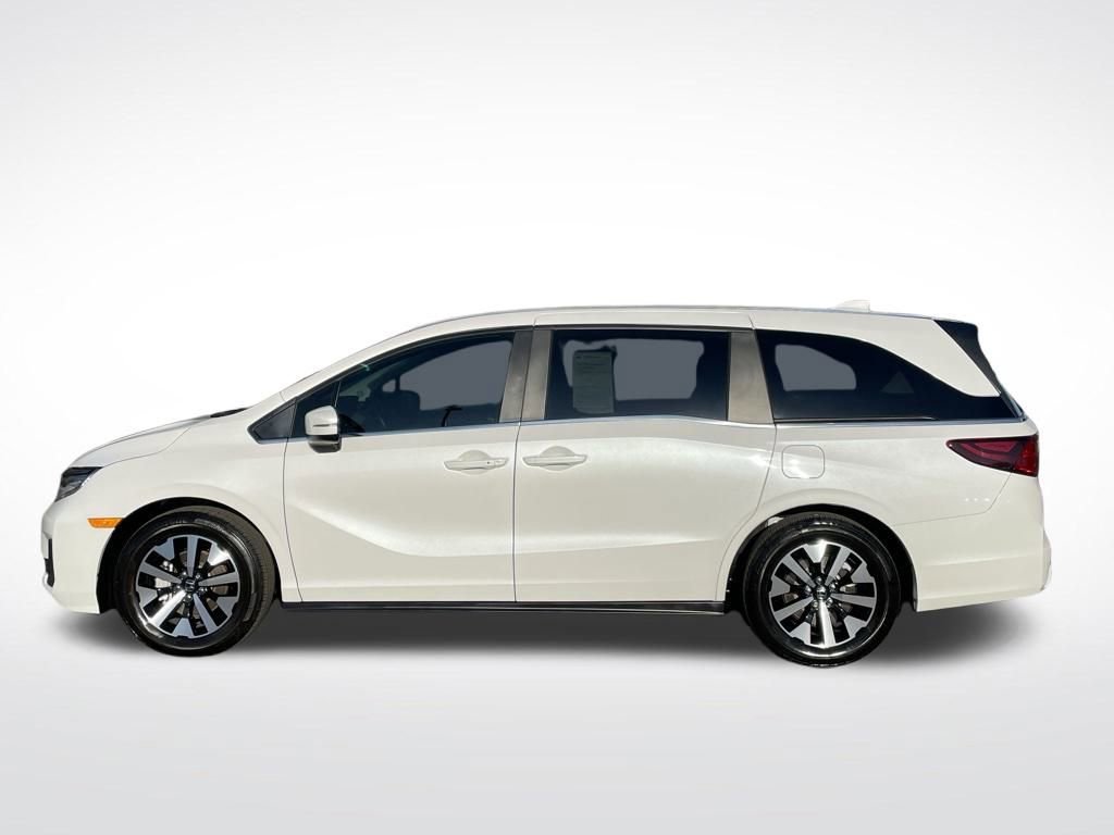 Certified 2025 Honda Odyssey EX-L image 2