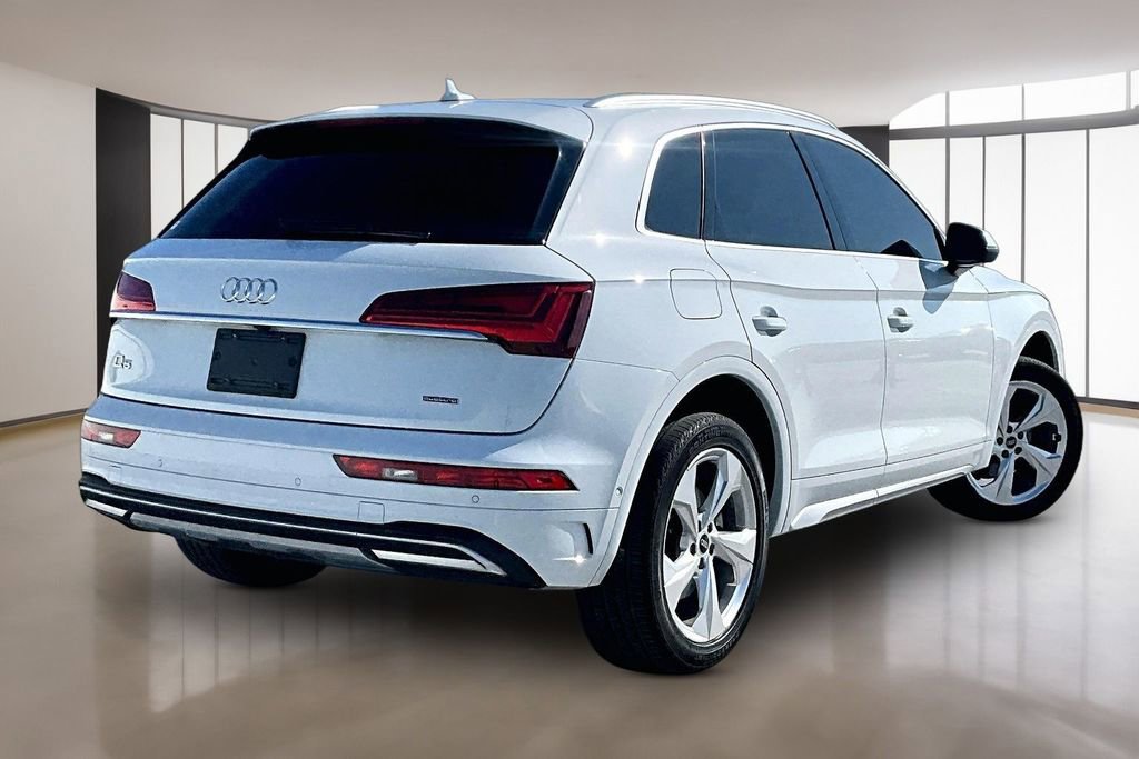 Used 2021 Audi Q5 Prestige w/ Prestige Package image 6