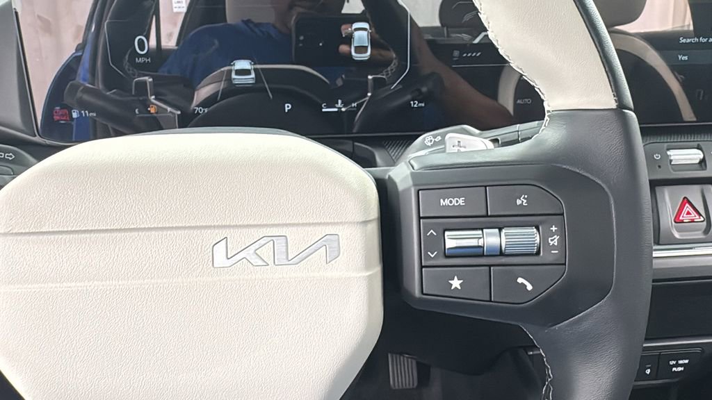 New 2025 Kia K4 GT-Line w/ GT-Line Premium Package image 20