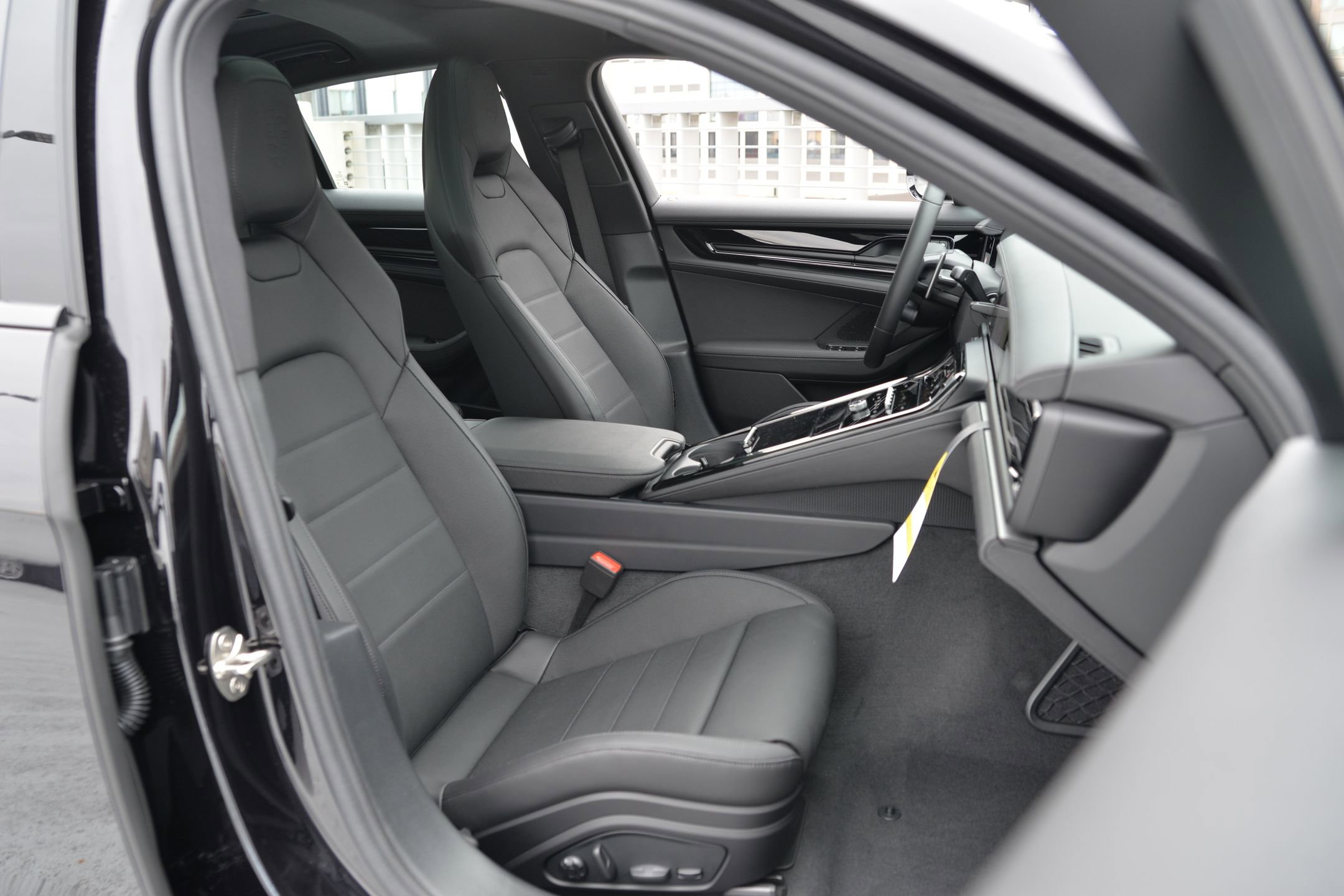 New 2026 Porsche Panamera 4 image 14