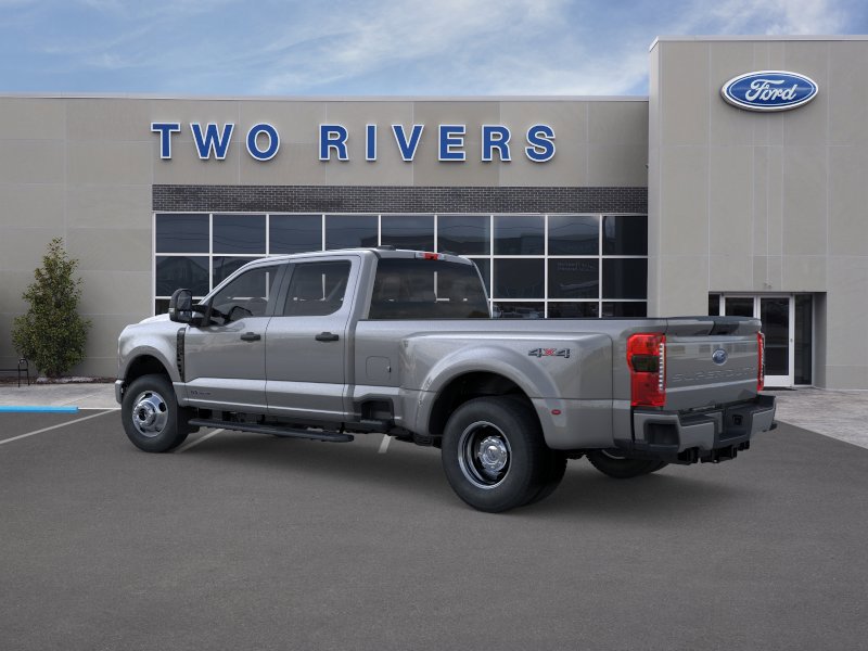 New 2026 Ford F350 4x4 Crew Cab DRW Super Duty image 4