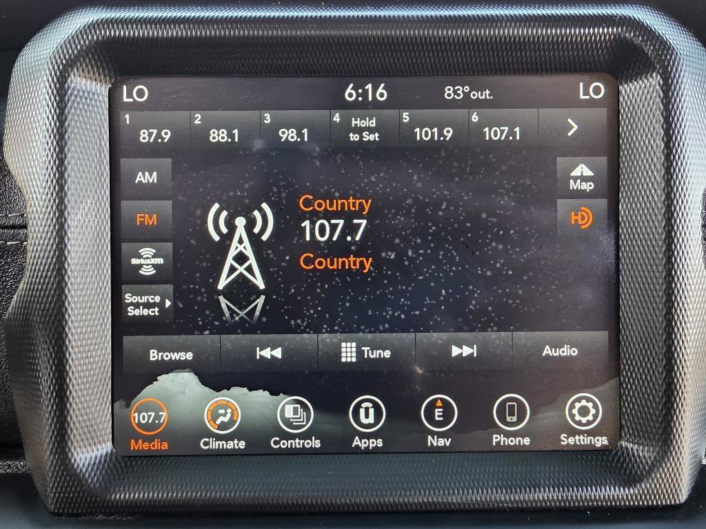Used 2022 Jeep Gladiator Overland w/ Popular Equipment Package AWD/4WD image 34