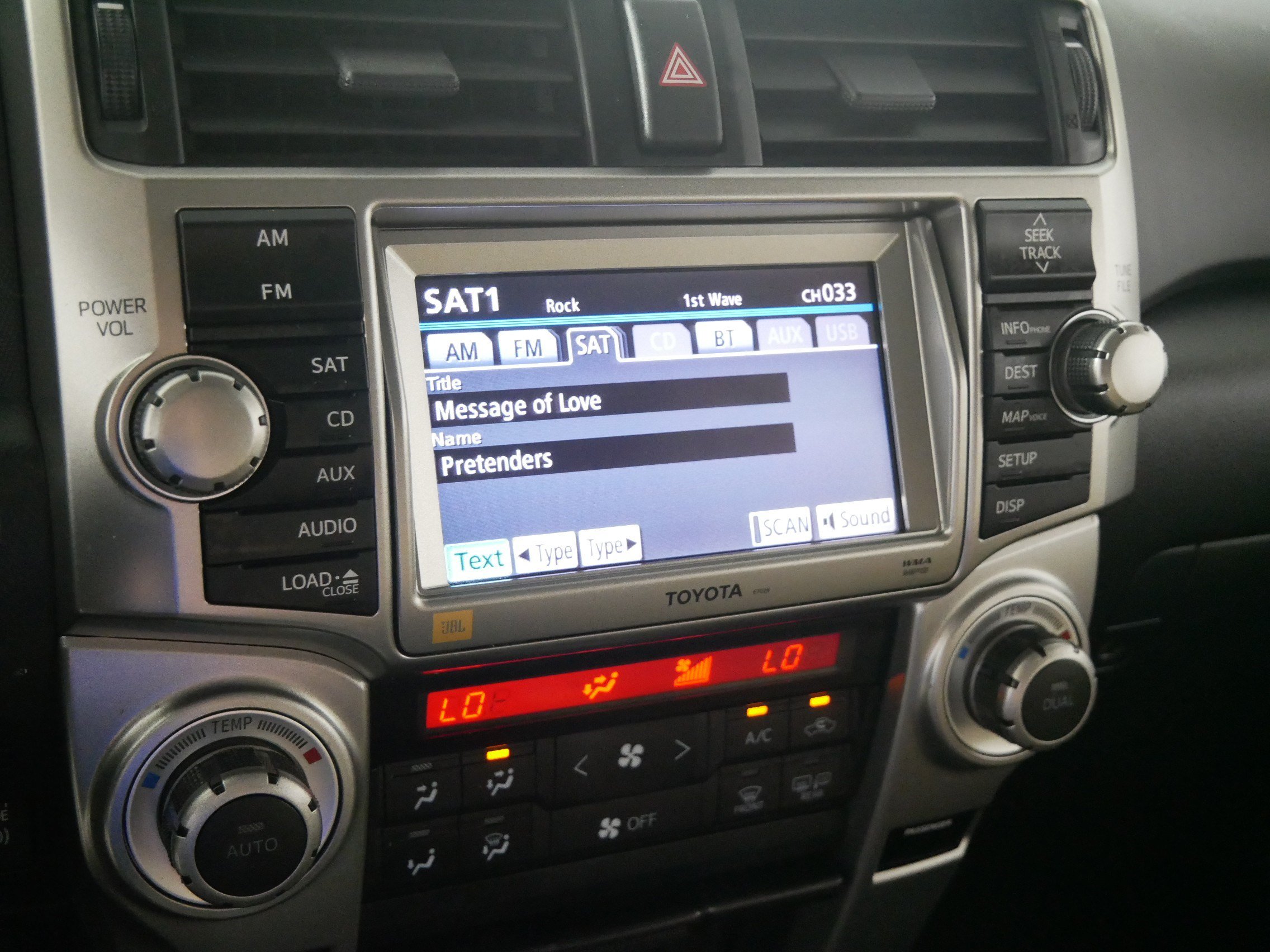 Used 2012 Toyota 4Runner Limited w/ Convenience Pkg AWD/4WD image 22