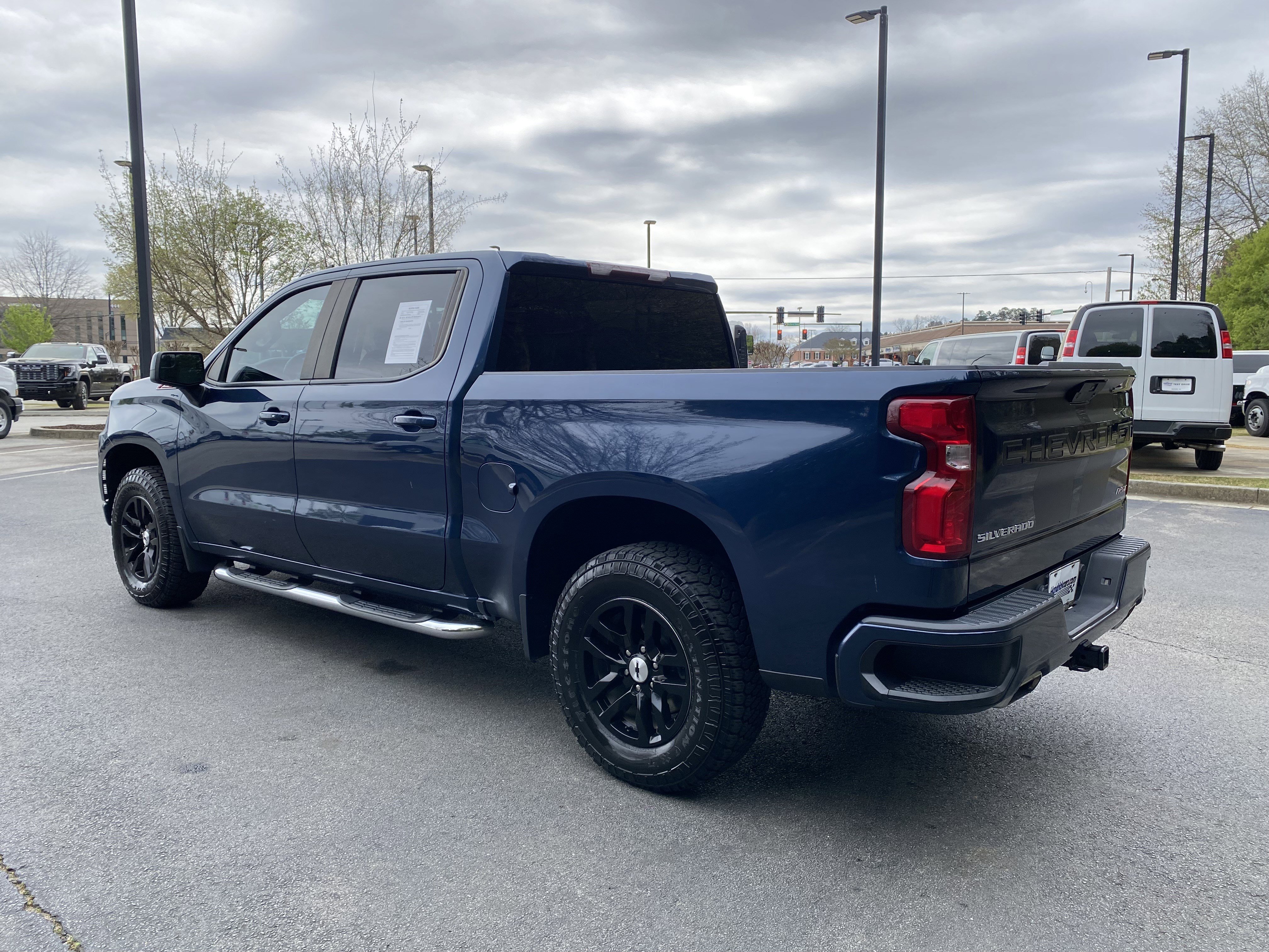 Used 2022 Chevrolet Silverado 1500 RST image 7