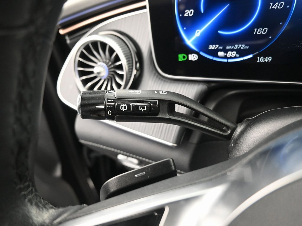 Used 2023 Mercedes-Benz EQE 500 4MATIC SUV image 18