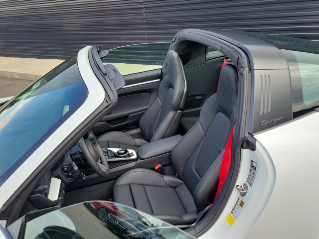 Used 2026 Porsche 911 Targa 4 GTS AWD/4WD image 28