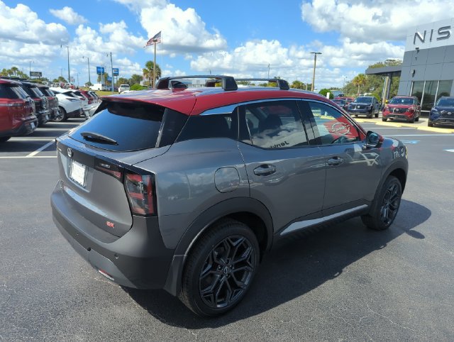 New 2026 Nissan Kicks SR w/ Cold Weather Package FWD image 6