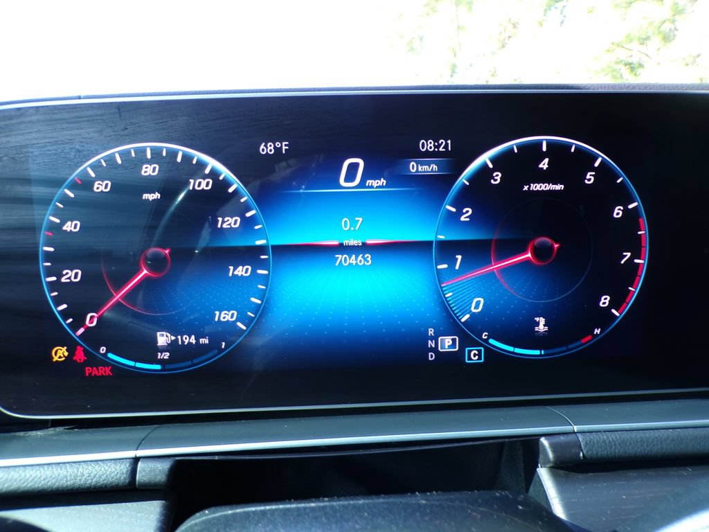 Used 2020 Mercedes-Benz GLE 350 4MATIC image 25