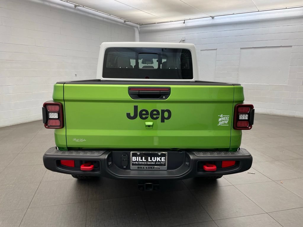 New 2026 Jeep Gladiator Rubicon w/ Whitecap Package AWD/4WD image 4