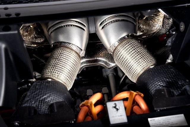 Certified 2025 Ferrari 296 GTS image 10