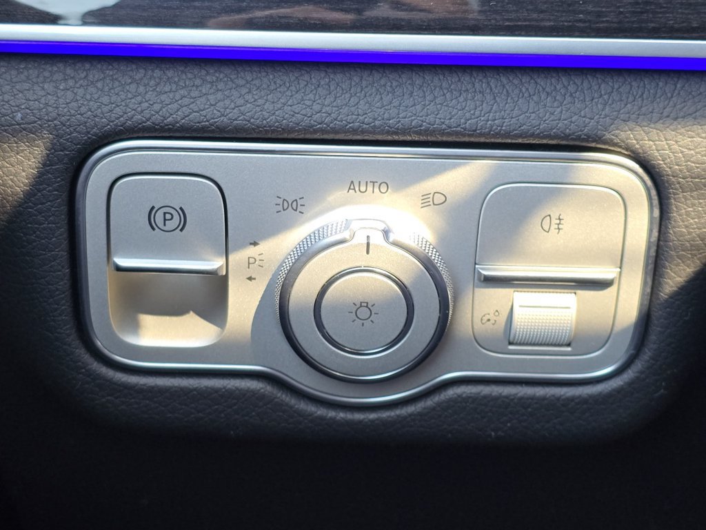 Used 2023 Mercedes-Benz GLE 350 4MATIC image 28