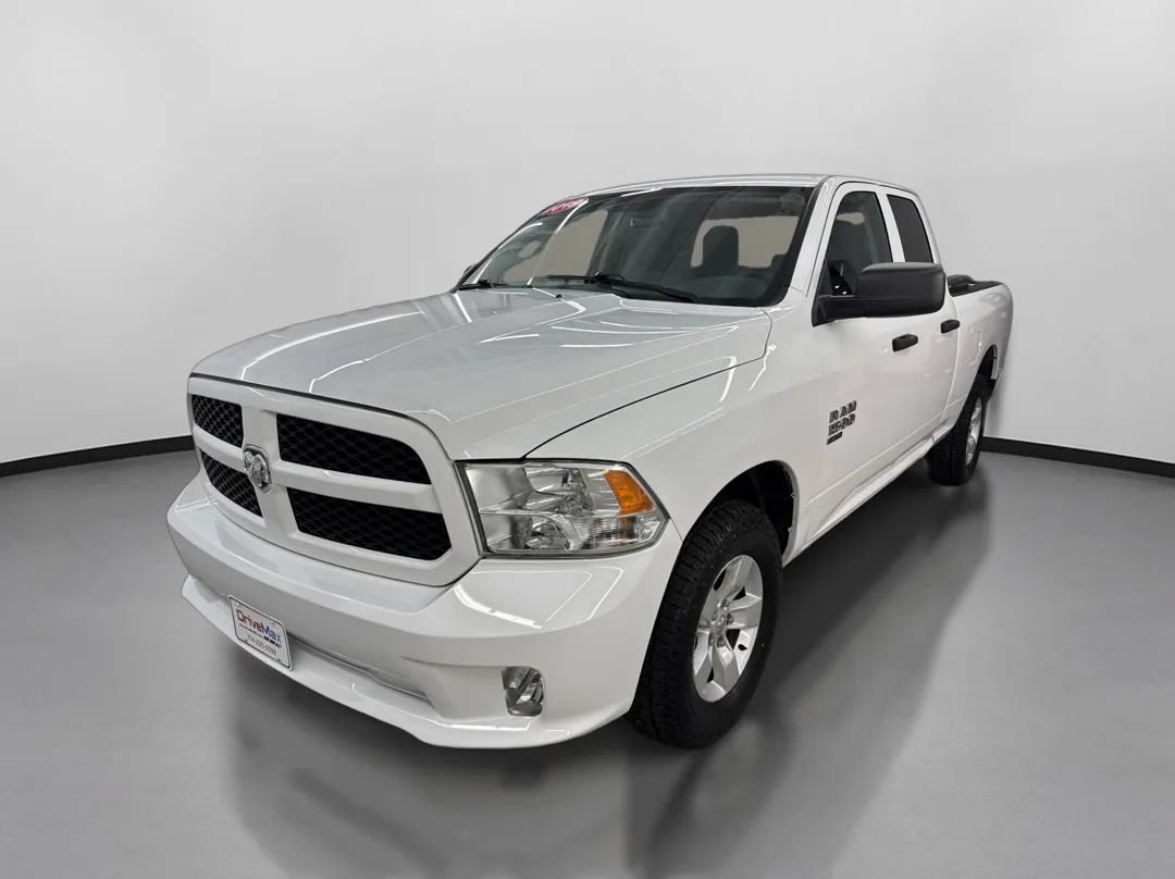 Used 2019 RAM 1500 Express AWD/4WD image 4