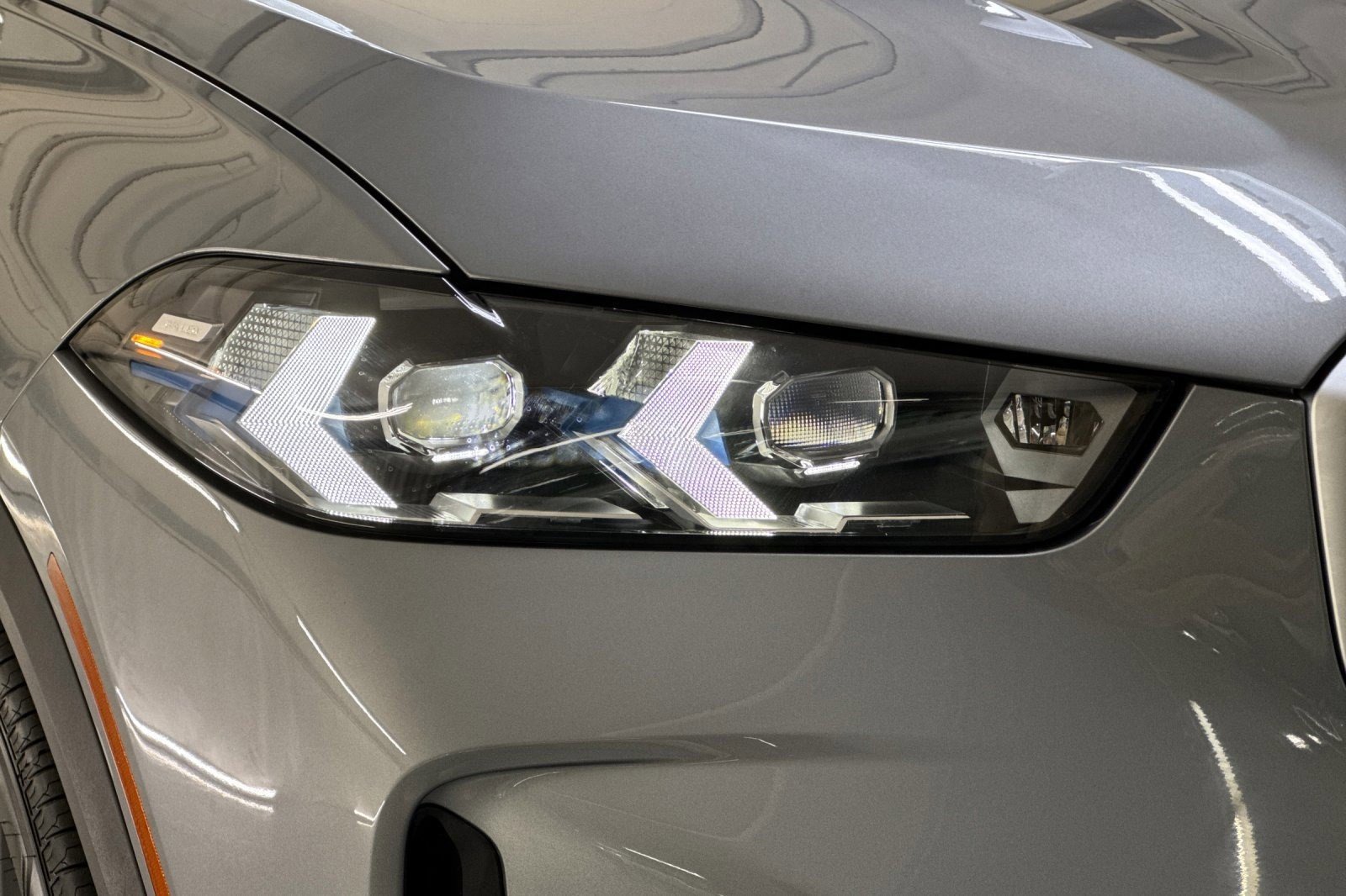 Used 2026 BMW X5 xDrive40i w/ Climate Comfort Package AWD/4WD image 11