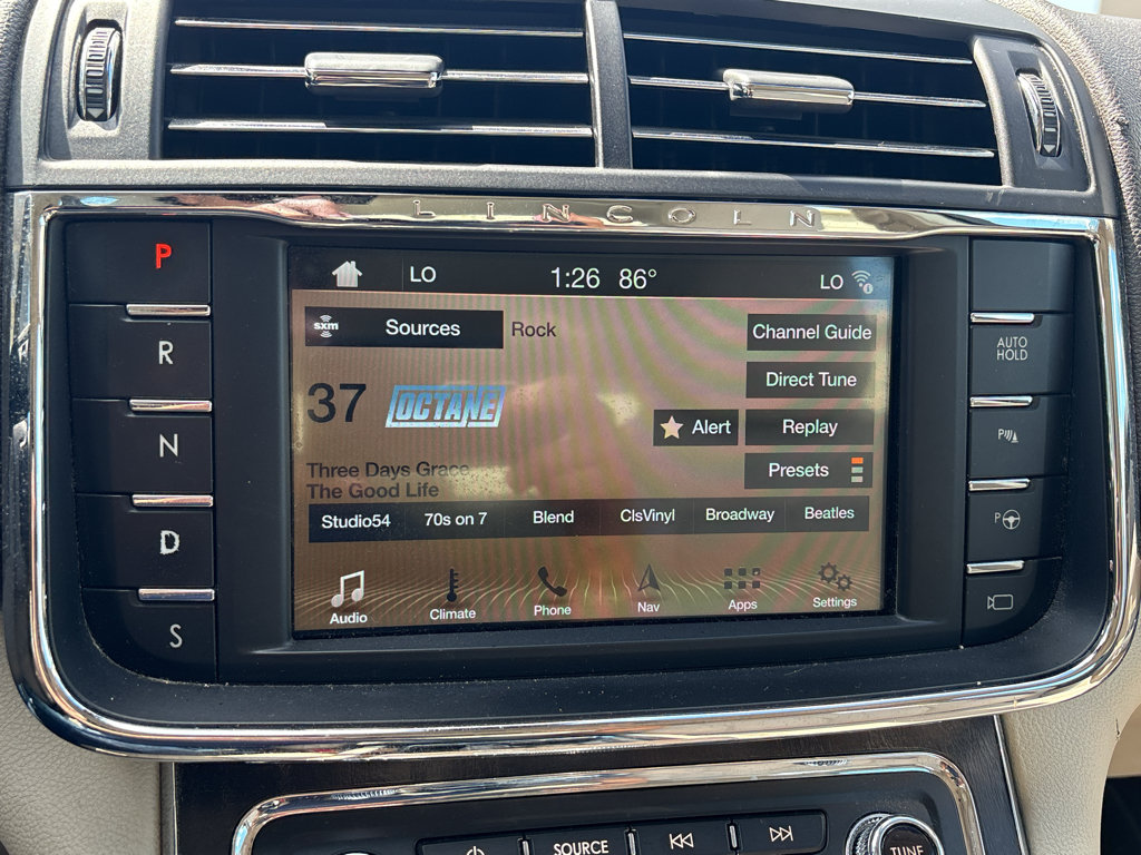 Used 2019 Lincoln Continental Reserve FWD image 19