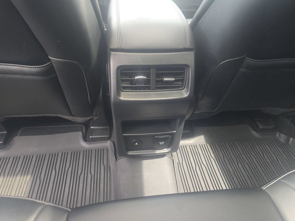Used 2023 Ford Edge SEL w/ Convenience Package AWD/4WD image 18