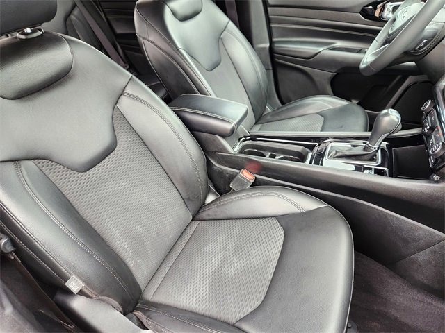 Used 2022 Jeep Compass Altitude image 13