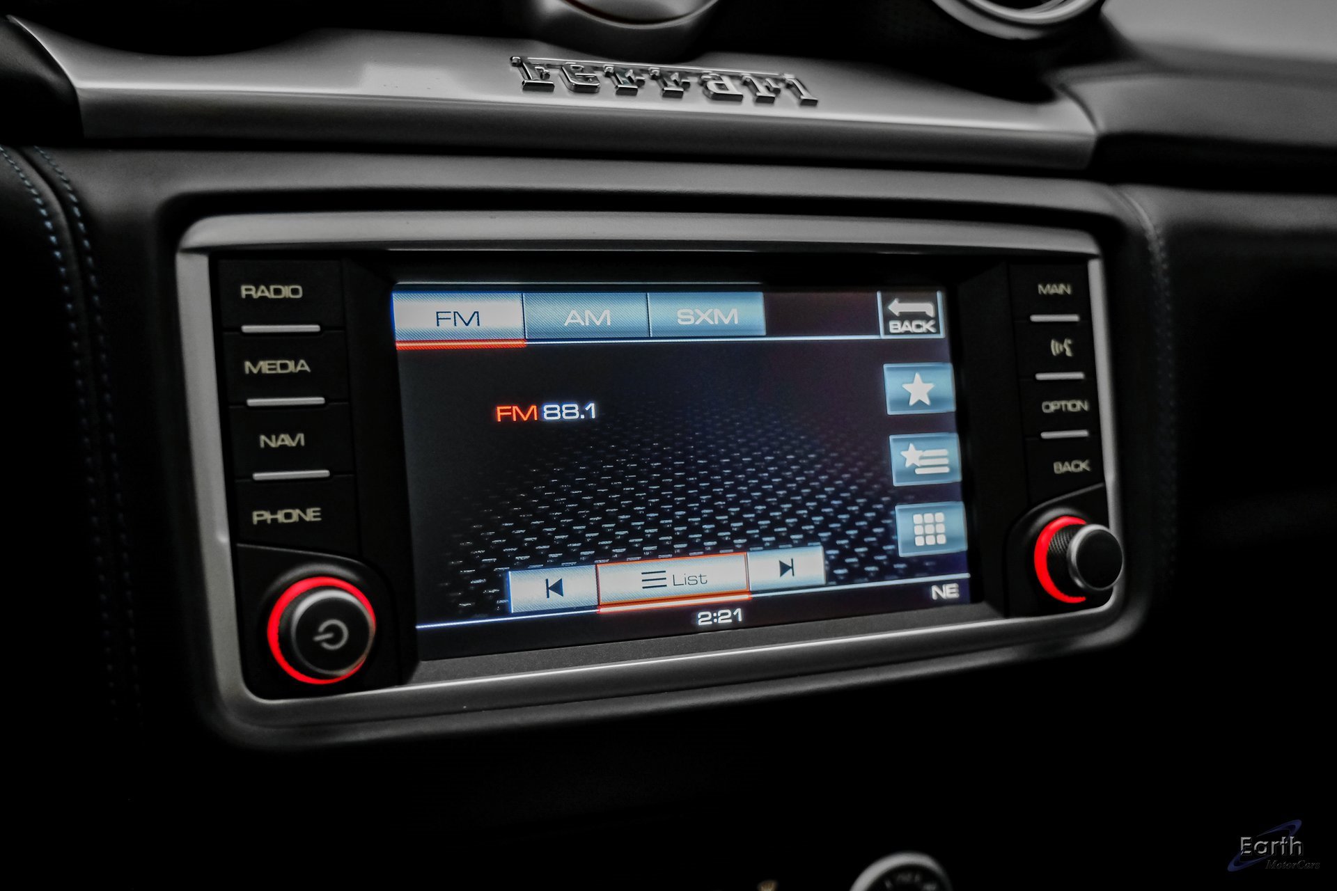 Used 2016 Ferrari California T image 73