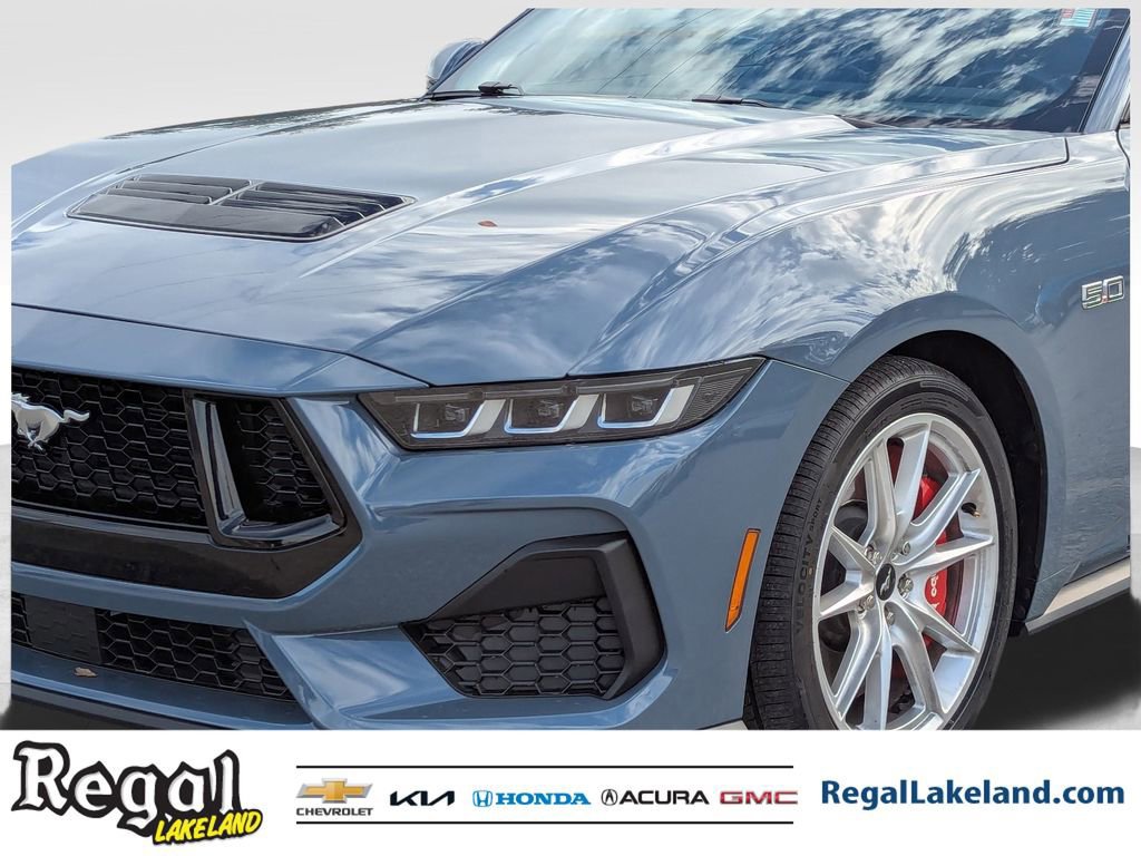 Used 2024 Ford Mustang GT Premium image 6