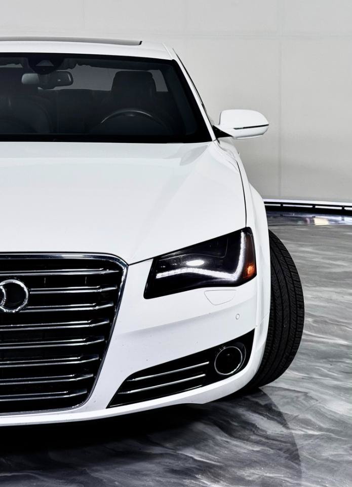 Used 2013 Audi A8 4.0T w/ Convenience Pkg AWD/4WD image 6
