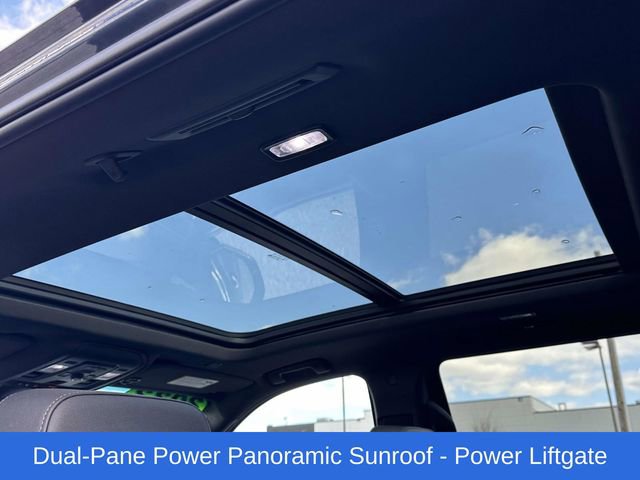 Used 2022 Chevrolet Tahoe Z71 w/ Luxury Package image 15