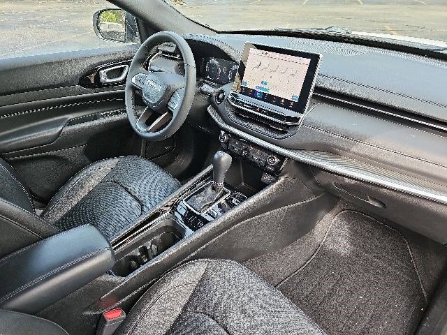 Used 2024 Jeep Compass Limited AWD/4WD image 14