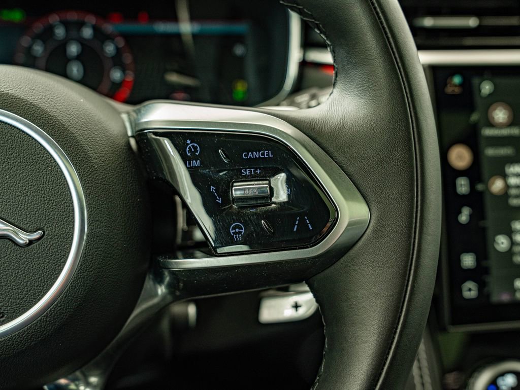 Certified 2024 Jaguar F-PACE R-Dynamic S AWD/4WD image 20