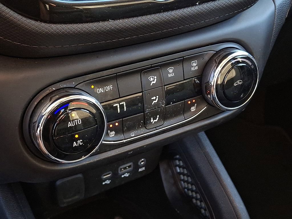 Used 2023 Chevrolet TrailBlazer LT w/ Convenience Package image 15