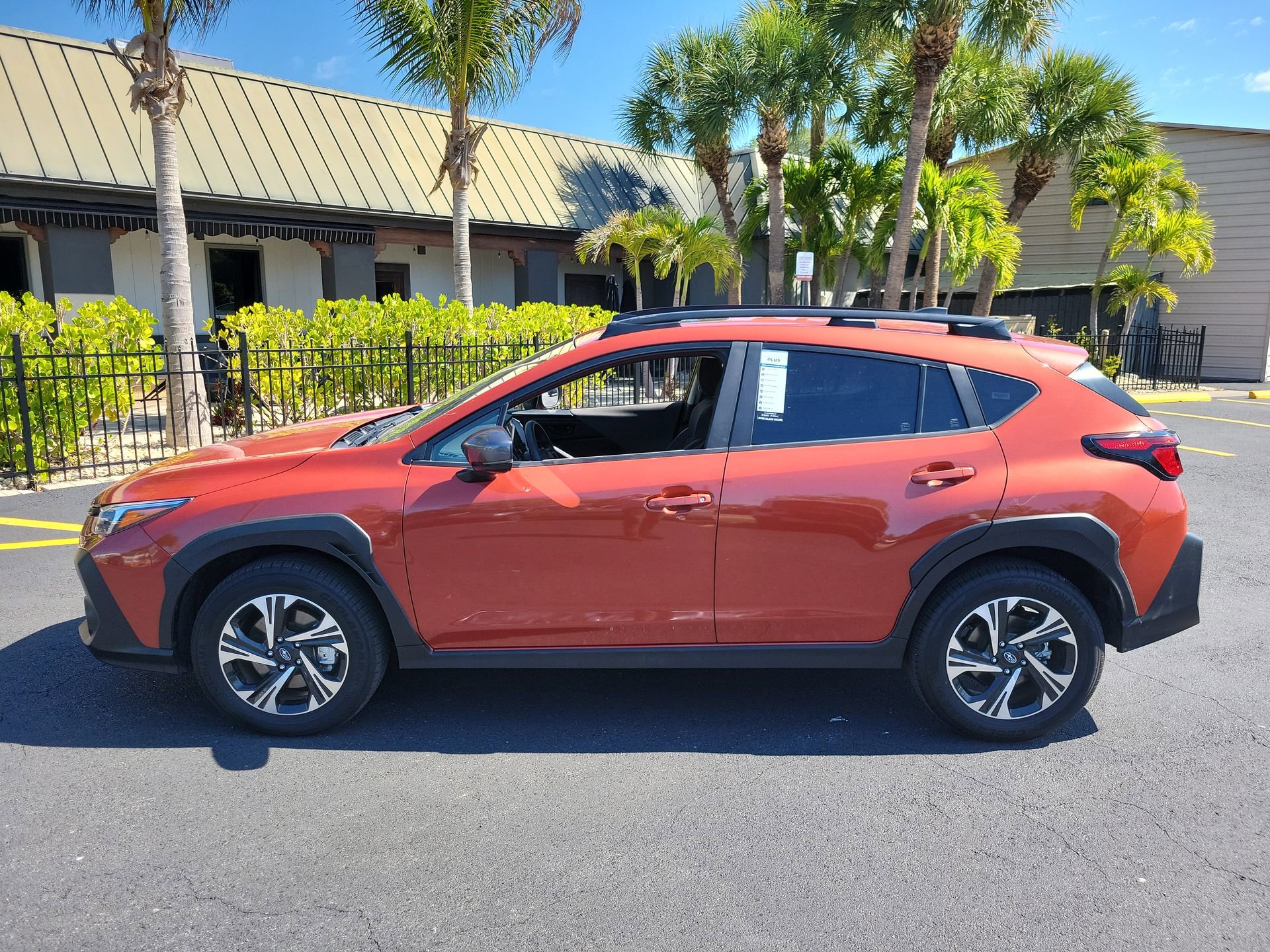 Used 2025 Subaru Crosstrek 2.0i Premium AWD/4WD image 9