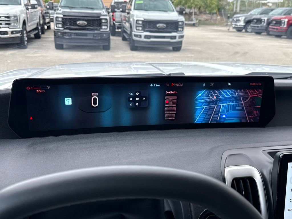 Used 2025 Ford Expedition Active RWD image 17