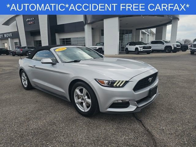 Used 2016 Ford Mustang Convertible image 2
