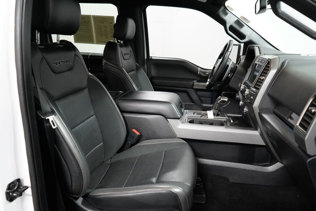 Certified 2019 Ford F150 Raptor w/ Equipment Group 802A Luxury AWD/4WD image 22