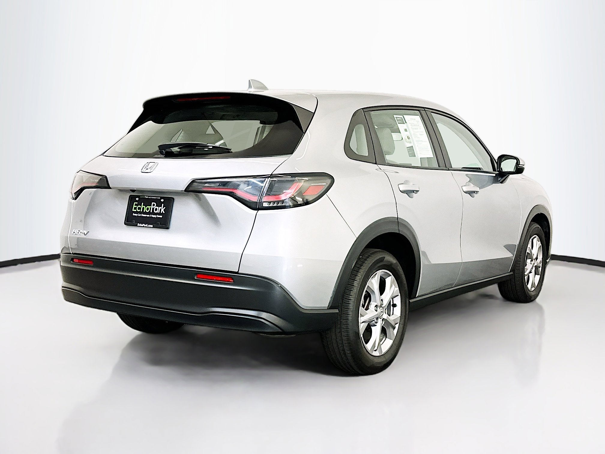 Used 2024 Honda HR-V LX image 9