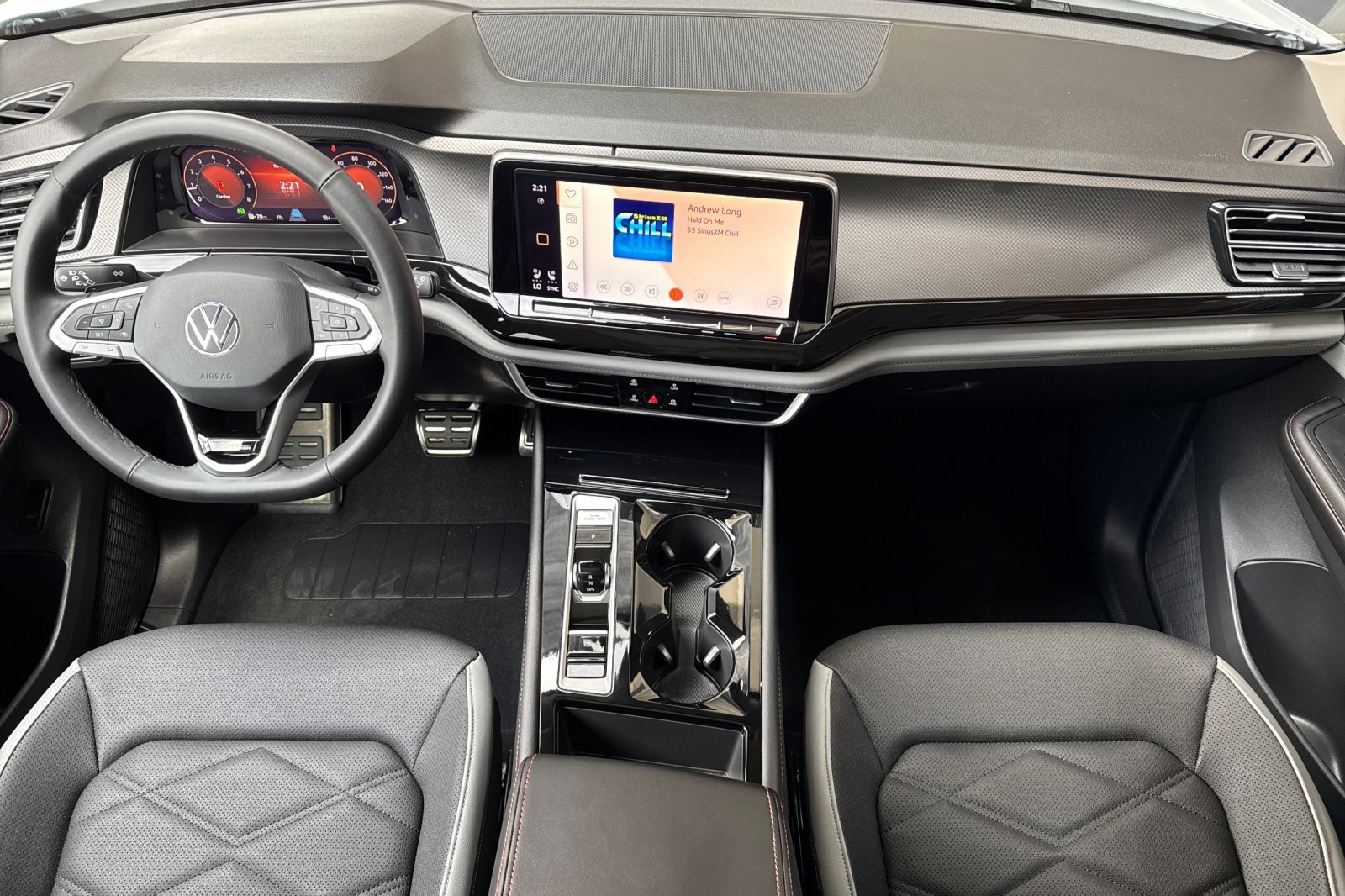 New 2025 Volkswagen Atlas Peak Edition SE image 11