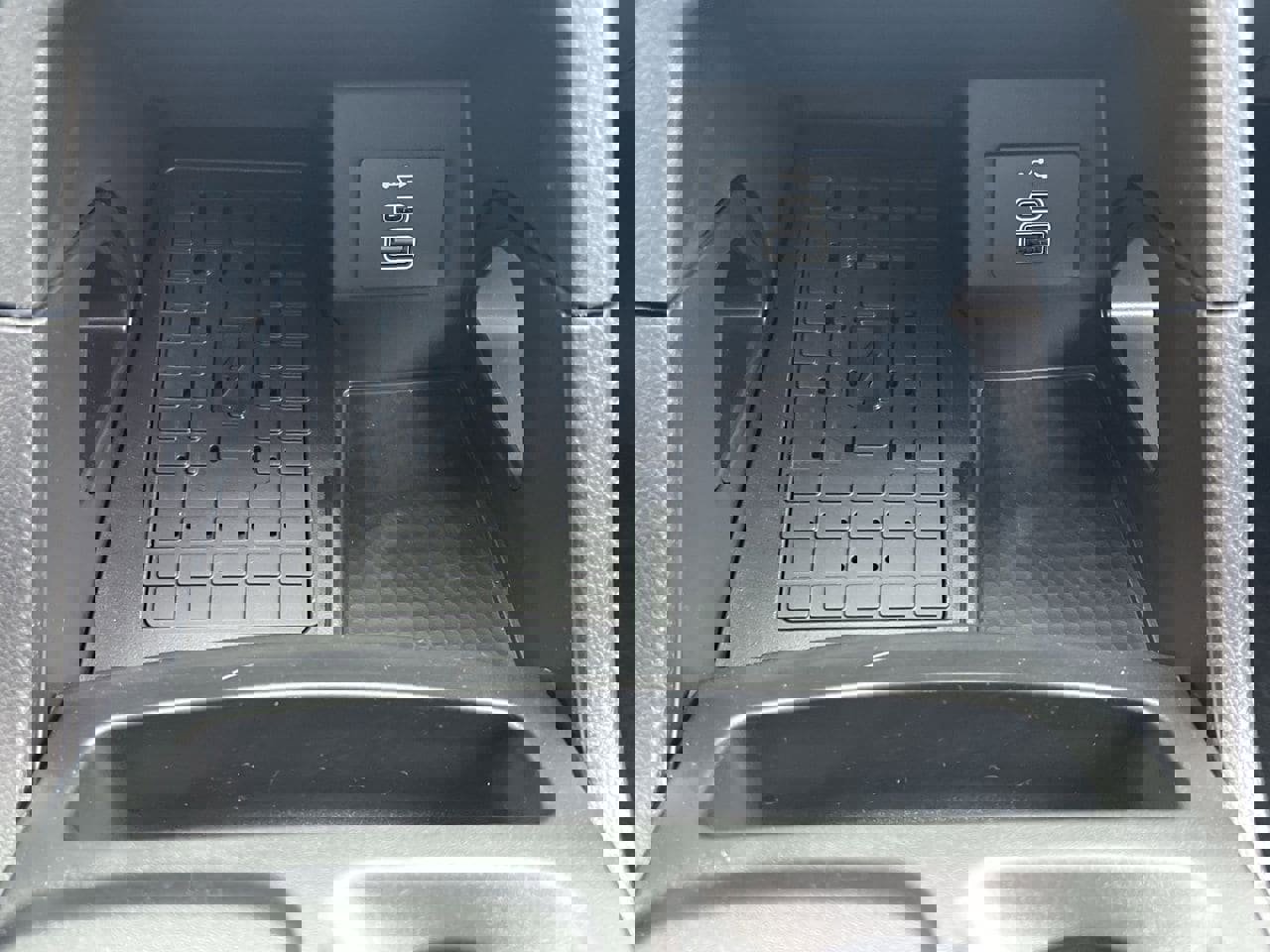 New 2025 Ford Ranger XLT w/ FX4 Off-Road Package image 7