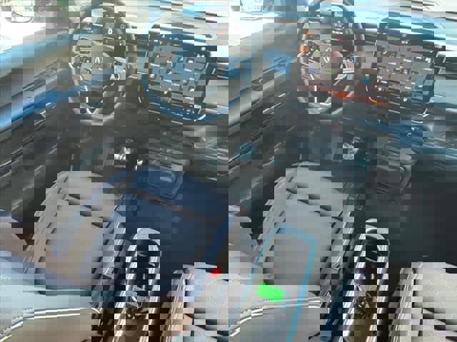 New 2025 Volkswagen ID. Buzz Pro S image 17