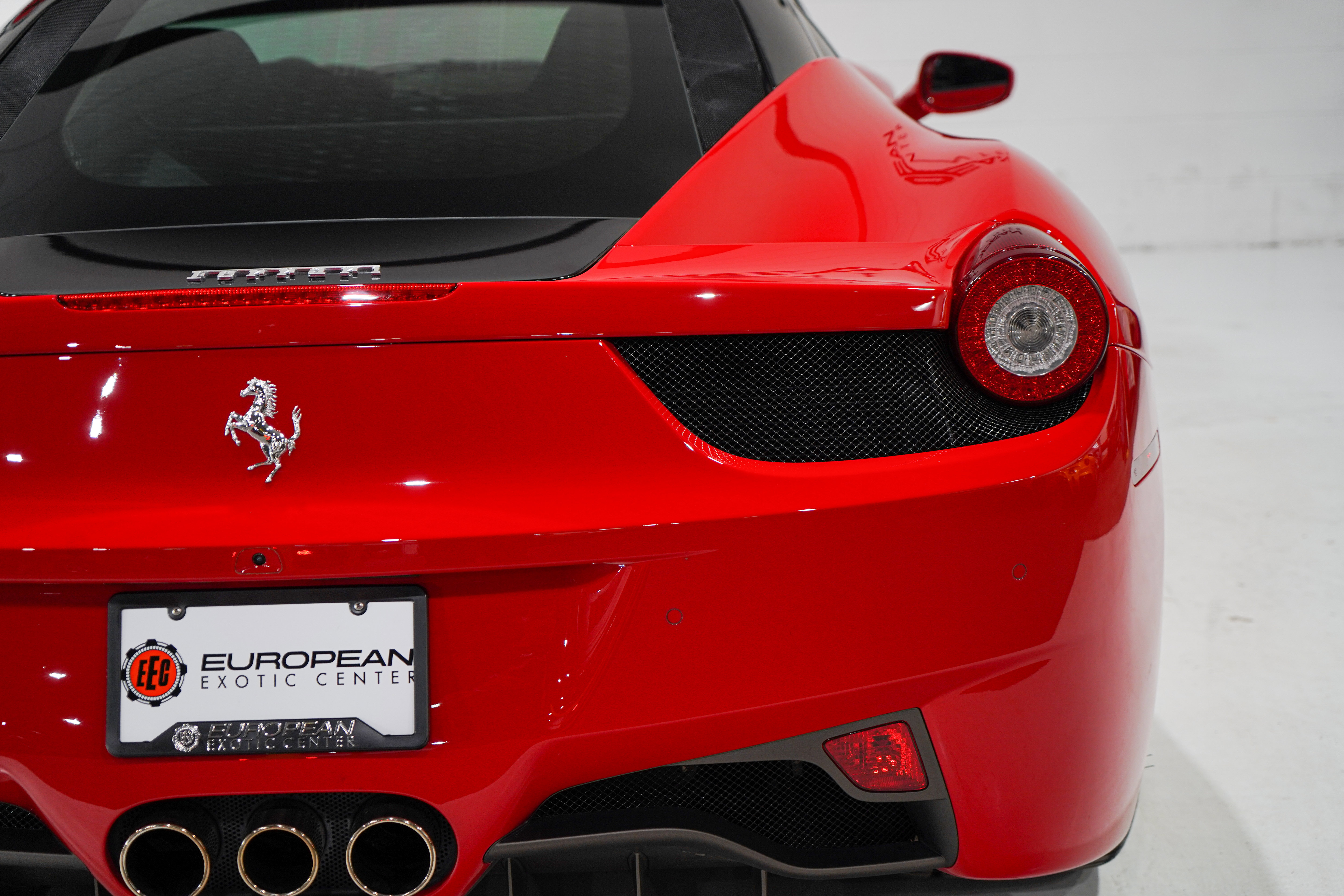 Used 2014 Ferrari 458 Italia Coupe RWD image 35