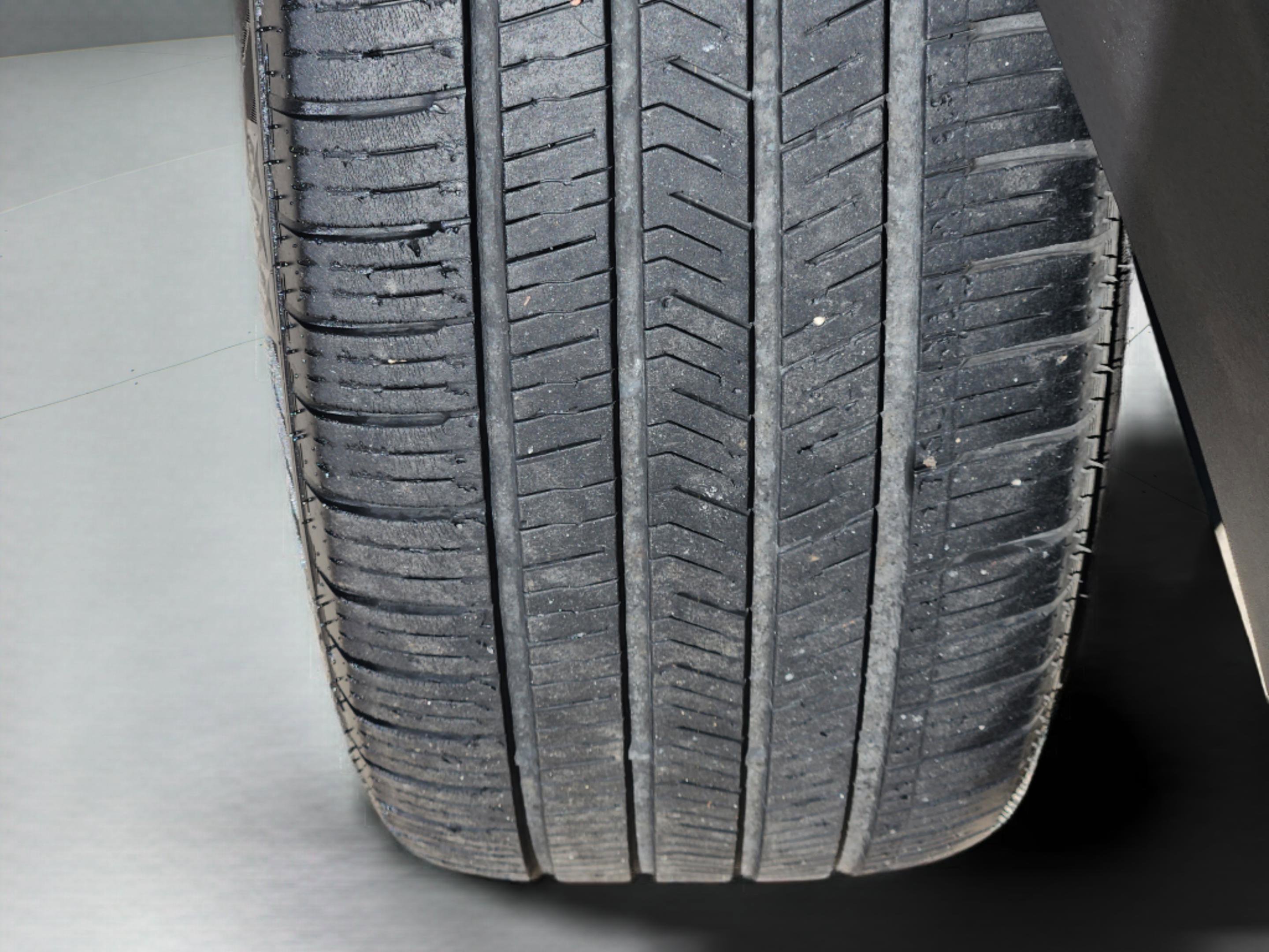 Used 2020 Ford Explorer ST w/ Premium Technology Package image 34