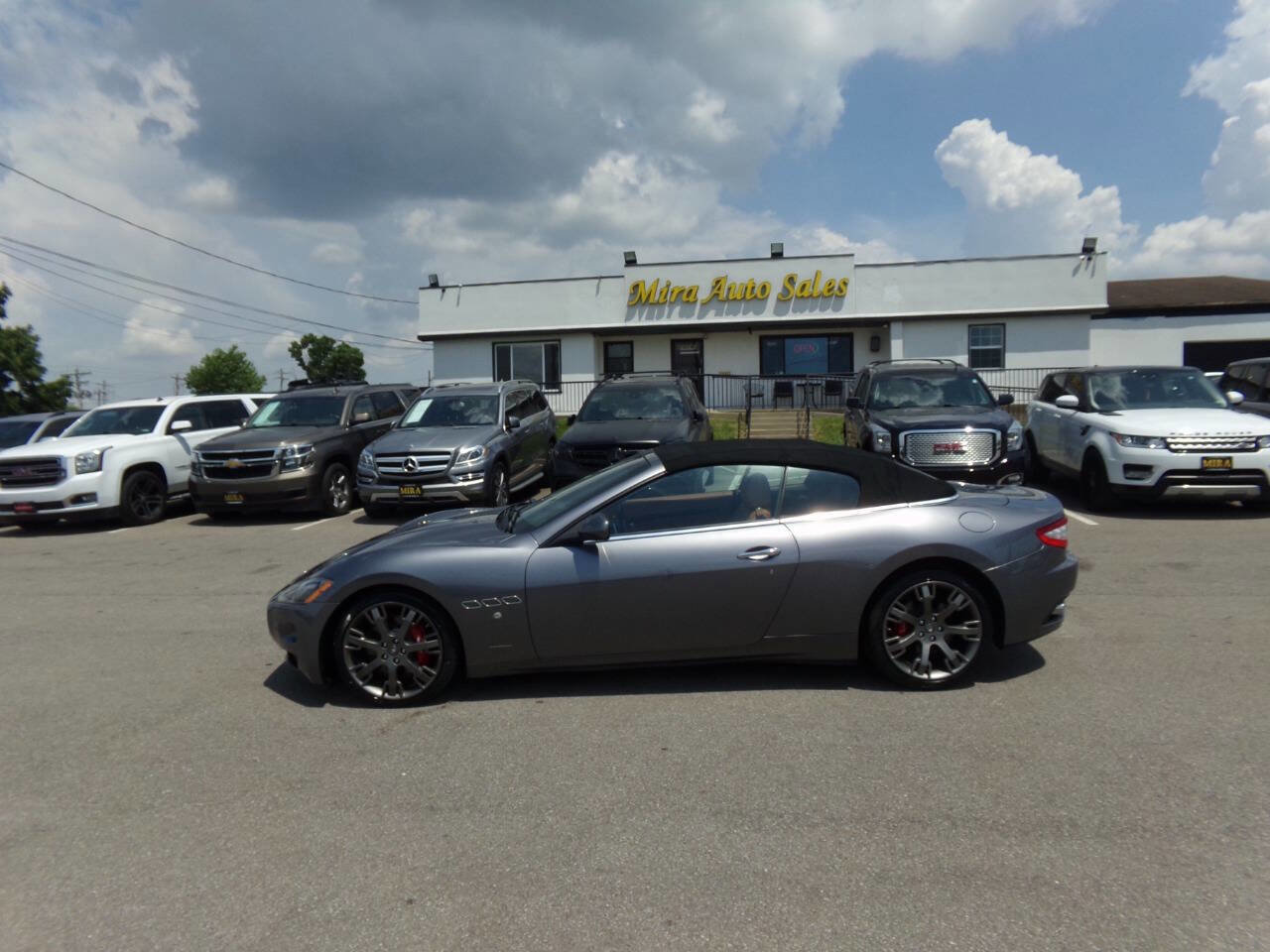 Used 2015 Maserati GranTurismo Base 2dr Convertible image 3