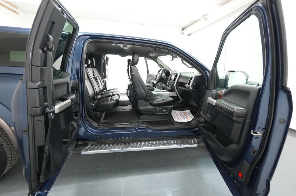 Used 2018 Ford F150 Lariat w/ Equipment Group 501A Mid AWD/4WD image 30