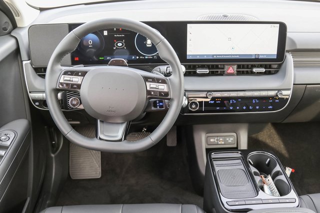 New 2026 Hyundai Ioniq 5 SEL image 12