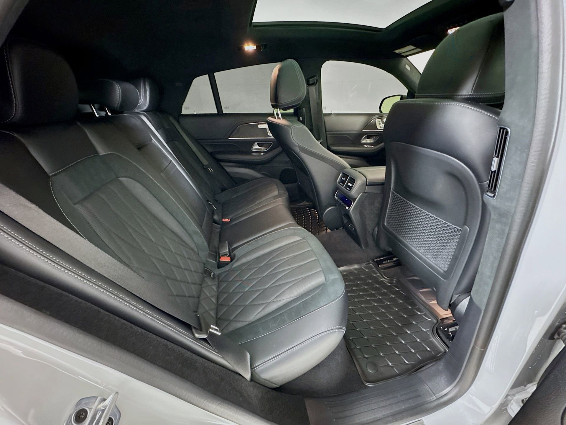 Used 2026 Mercedes-Benz GLE 63 AMG S image 30