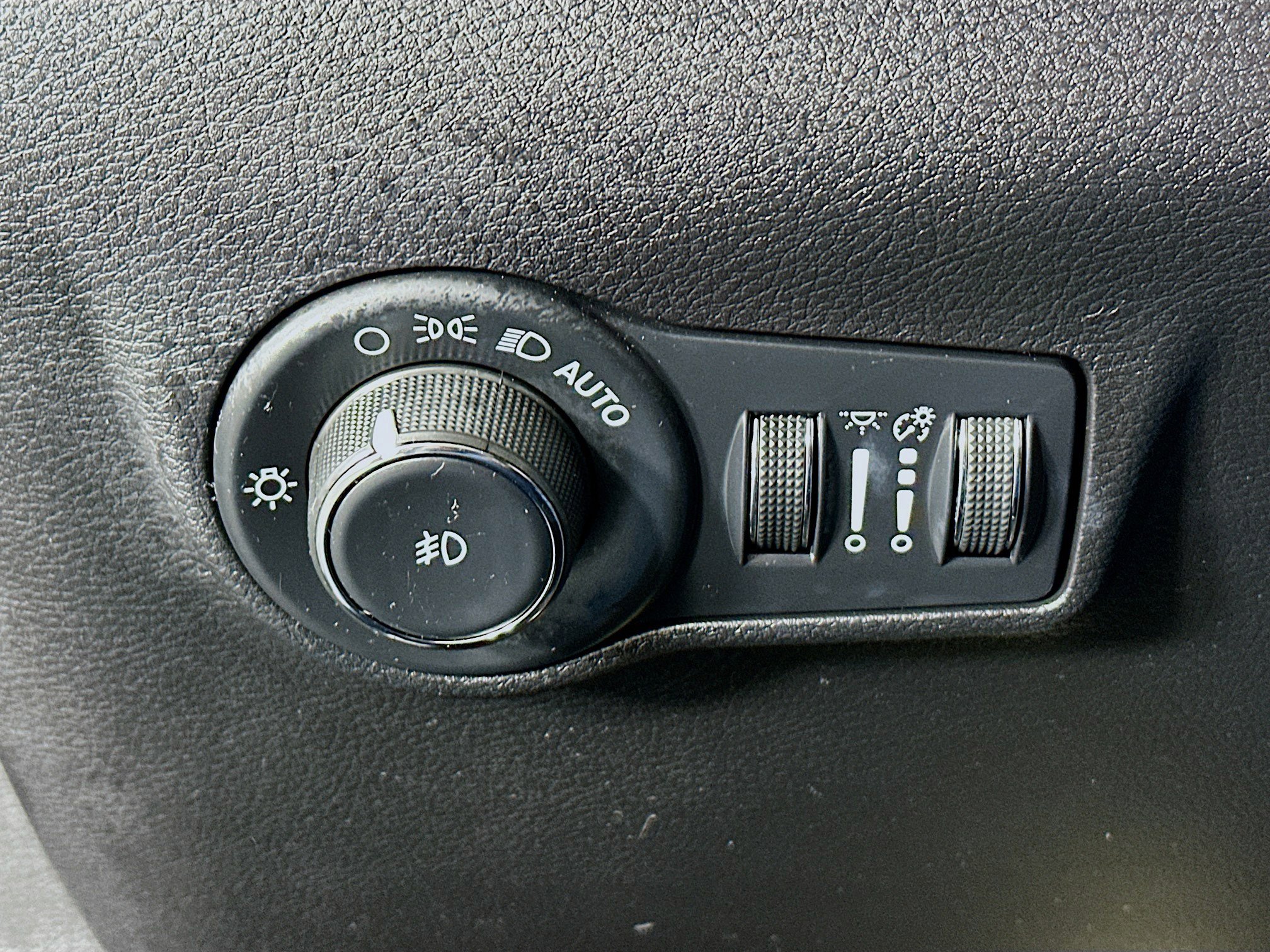 Used 2022 Jeep Compass Latitude image 17