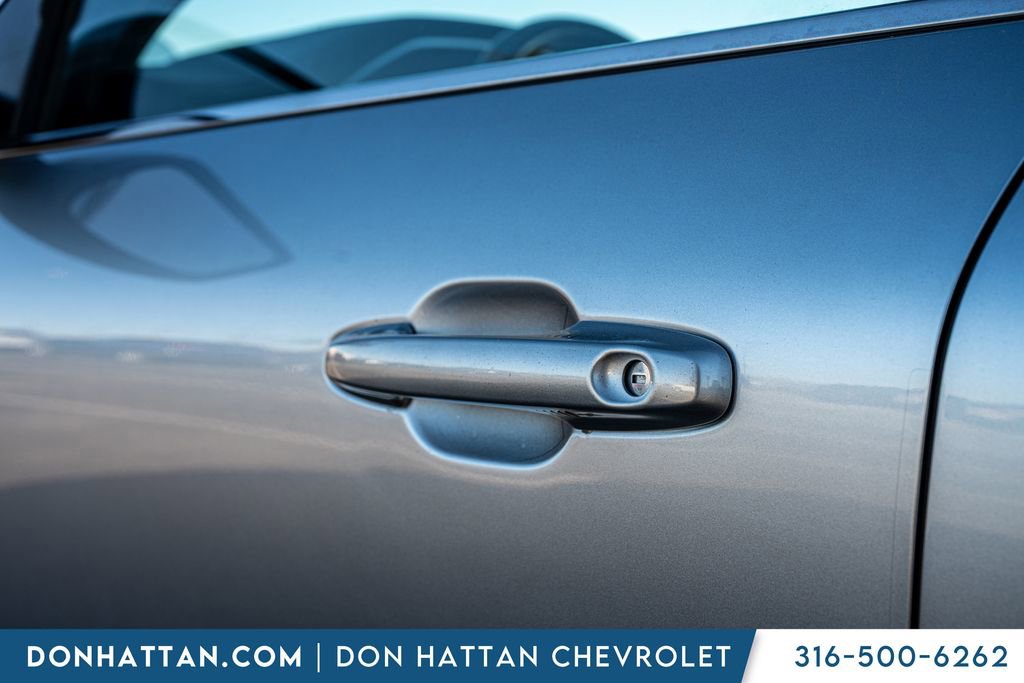 Used 2021 Ford Escape Titanium image 29