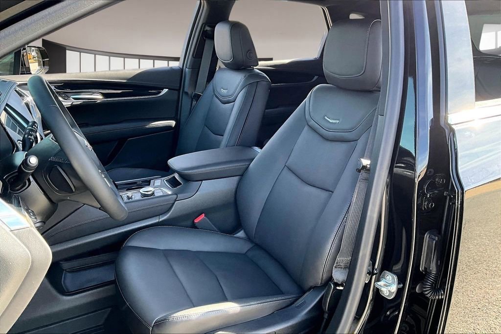 New 2026 Cadillac XT5 Premium Luxury w/ Driver Assist Package image 9