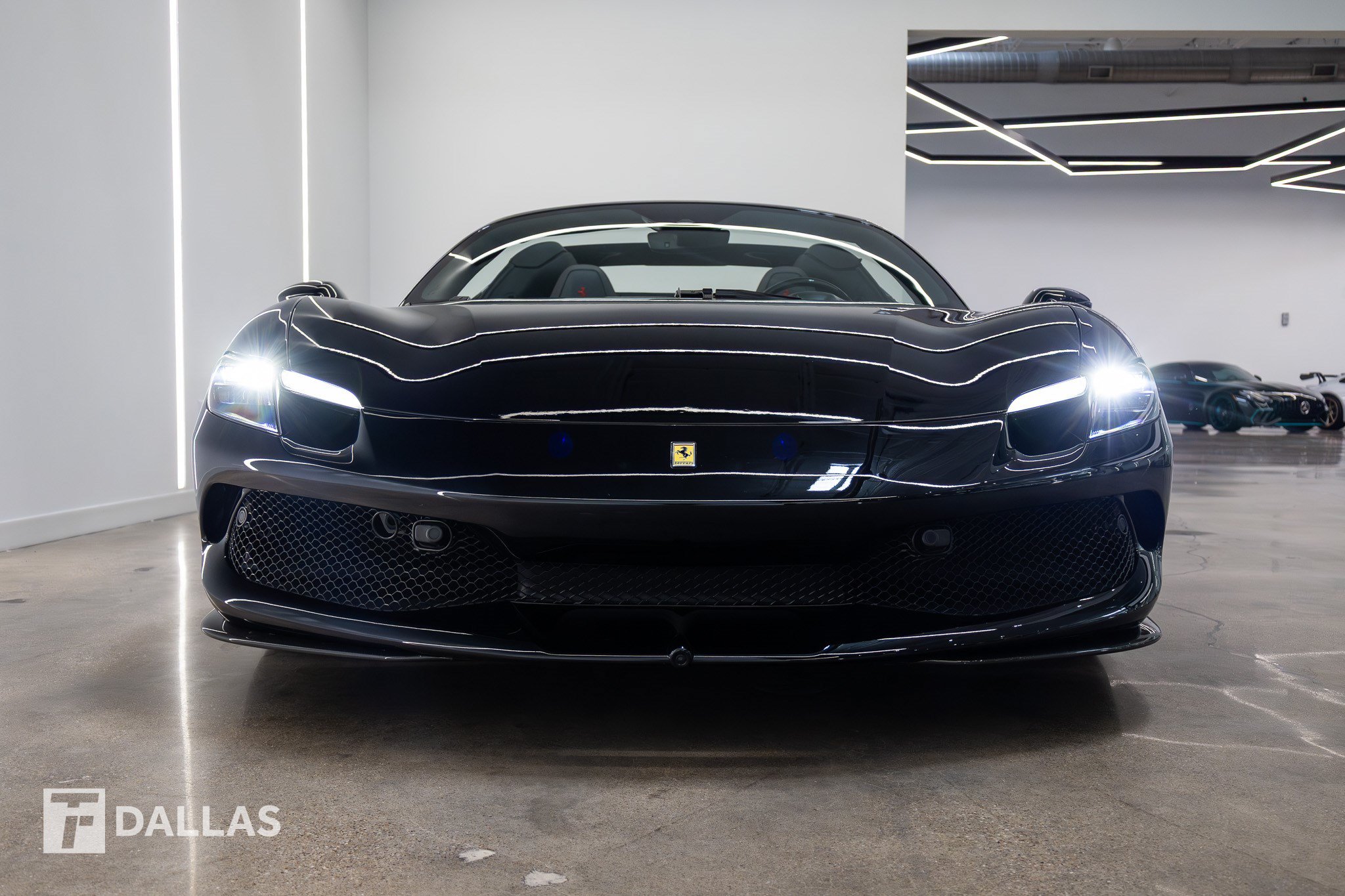 Used 2023 Ferrari 296 GTS RWD image 7
