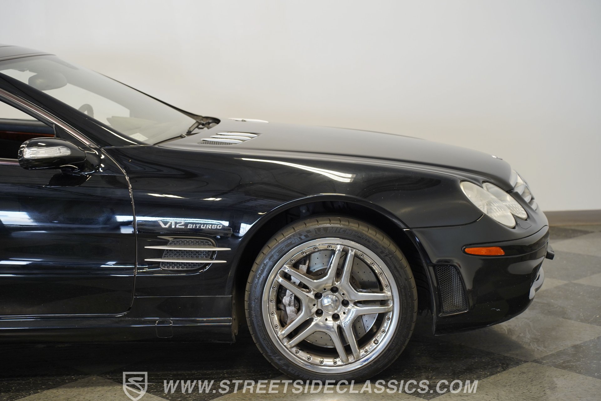 Used 2005 Mercedes-Benz SL 65 AMG image 29