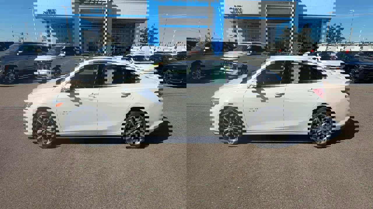 Used 2021 Chevrolet Malibu Premier image 4